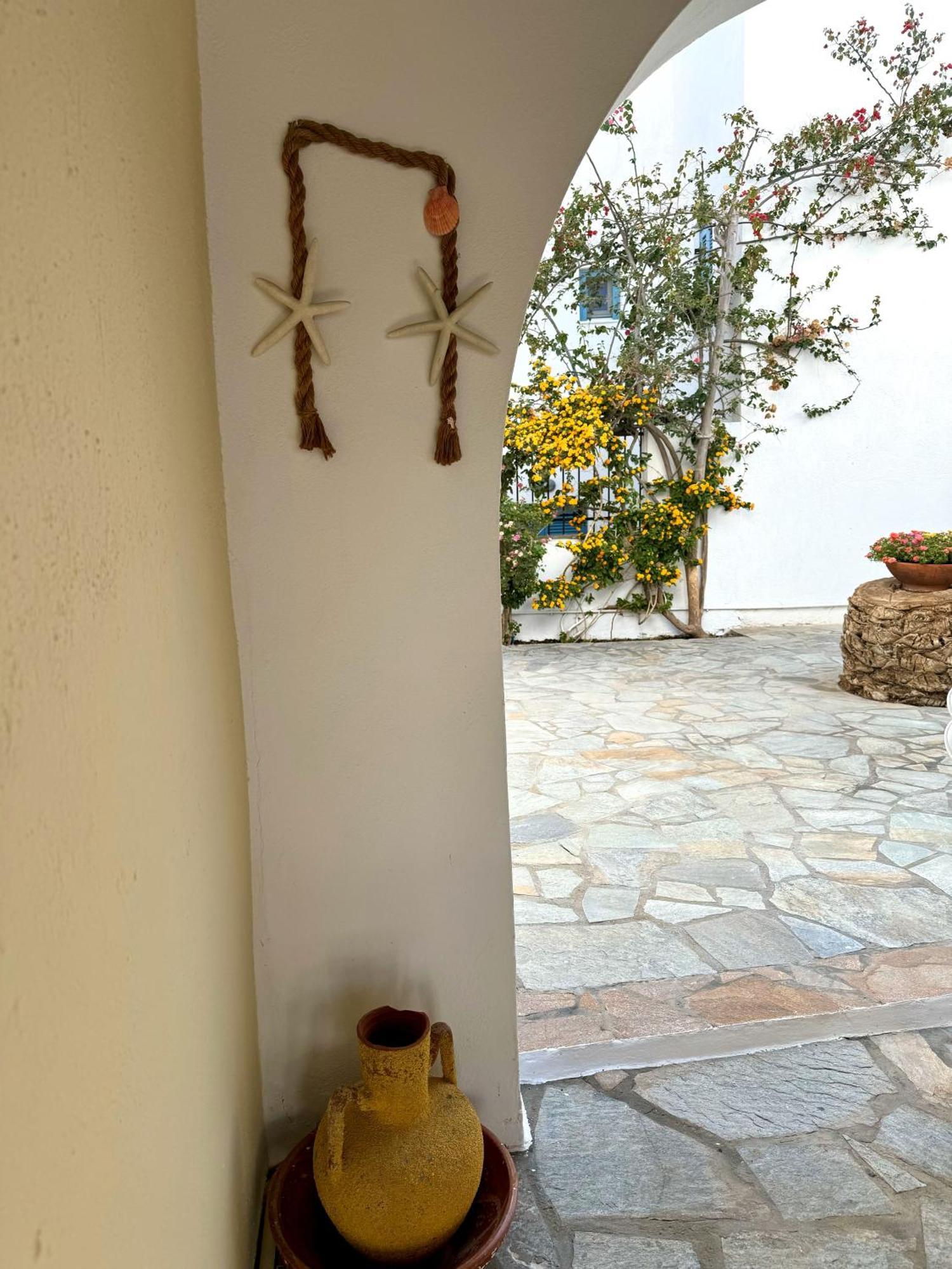 Elisso'S Philoxenia Aparthotel Agios Prokopios  Bagian luar foto